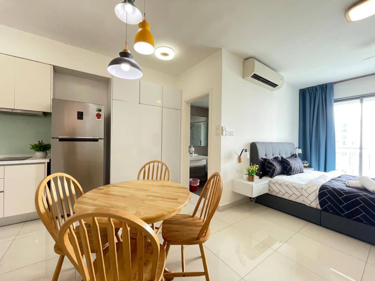 Teega Suites Seaview By Vdo Homestay ヌサジャヤ エクステリア 写真