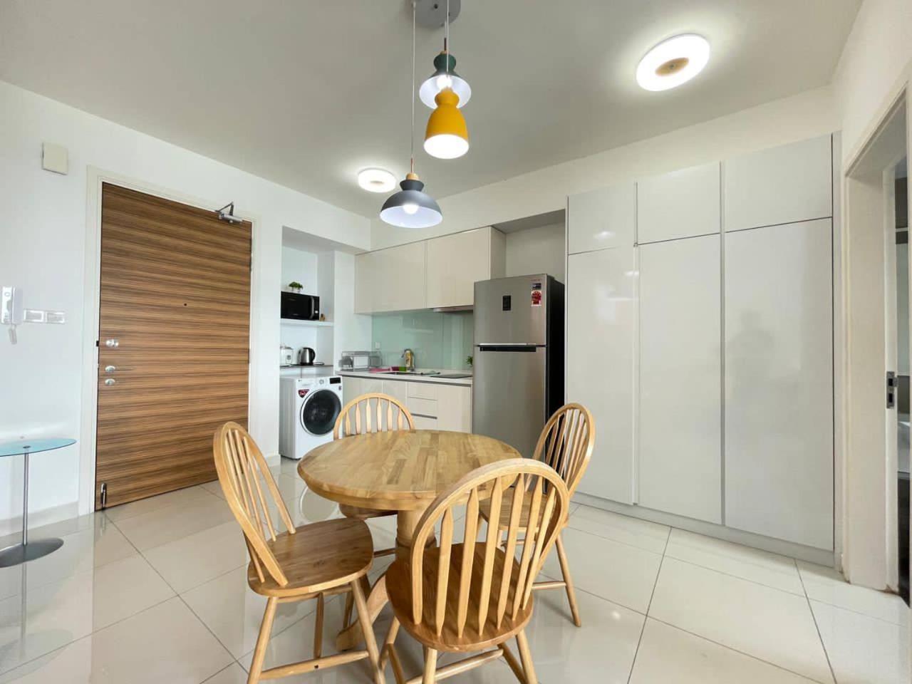 Teega Suites Seaview By Vdo Homestay ヌサジャヤ エクステリア 写真