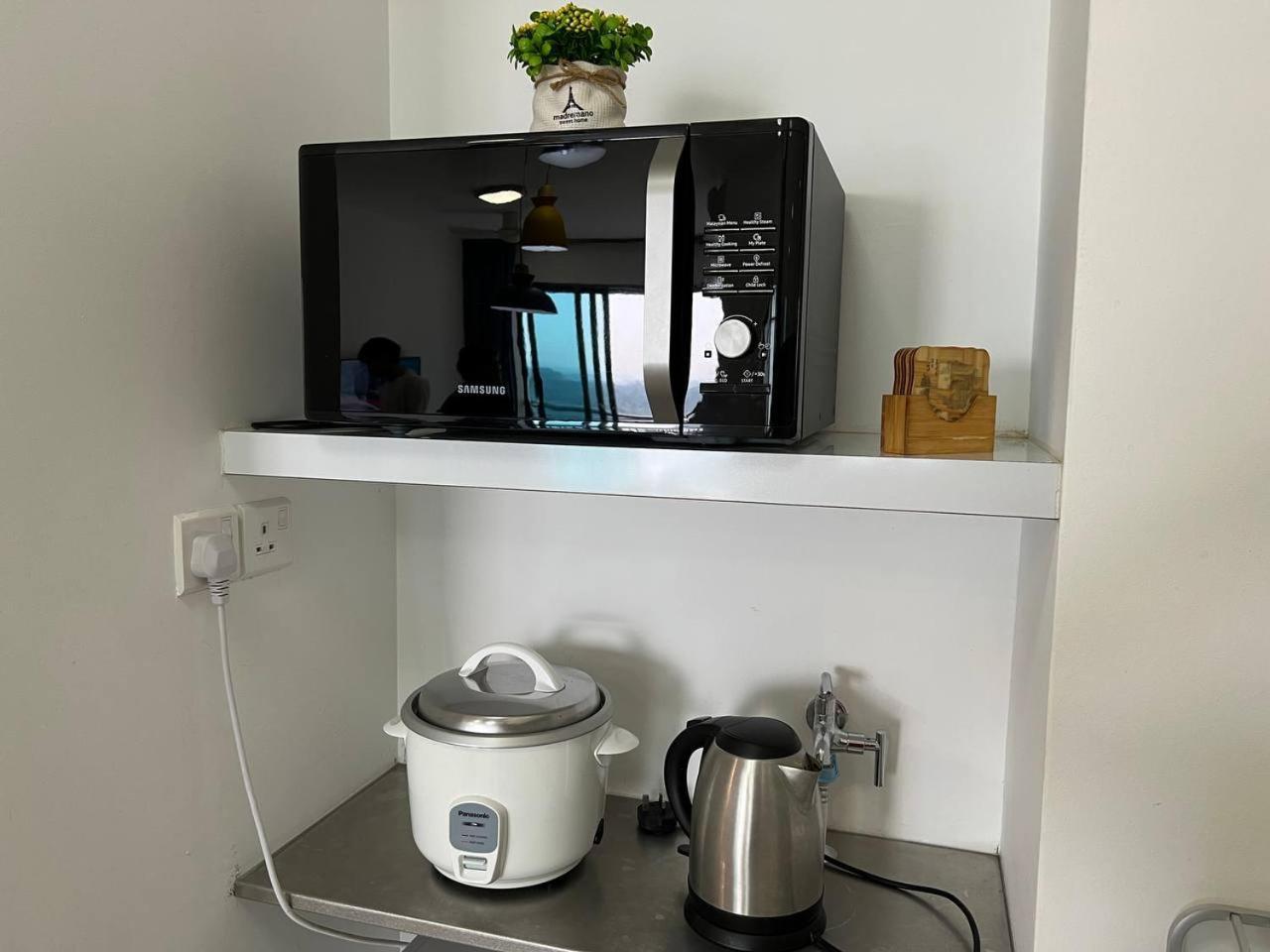 Teega Suites Seaview By Vdo Homestay ヌサジャヤ エクステリア 写真